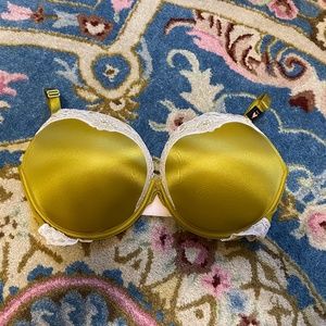 Victoria Secret Bra